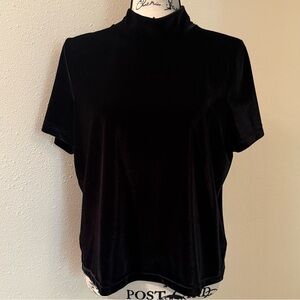Madewell-Black Velvet Mock Neck Top
